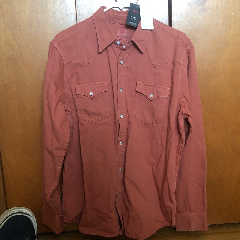 Levi's Men's Bloom Etruscan Salmon/Melon Button-Down Western Shirt - Picture 2 of 2